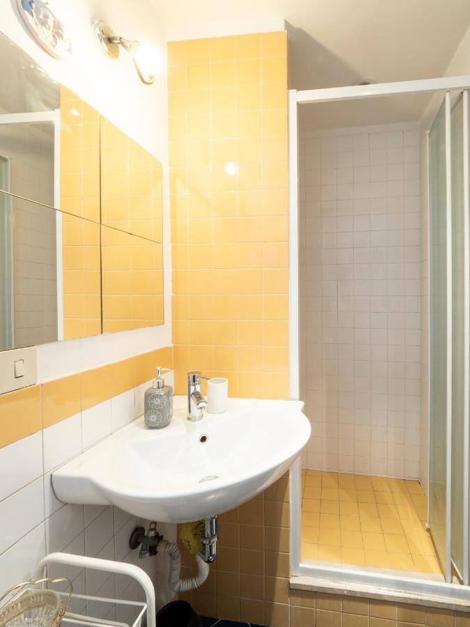 Central Apartment In Trastevere Рим Екстериор снимка