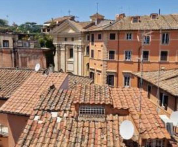 Central Apartment In Trastevere Рим Екстериор снимка